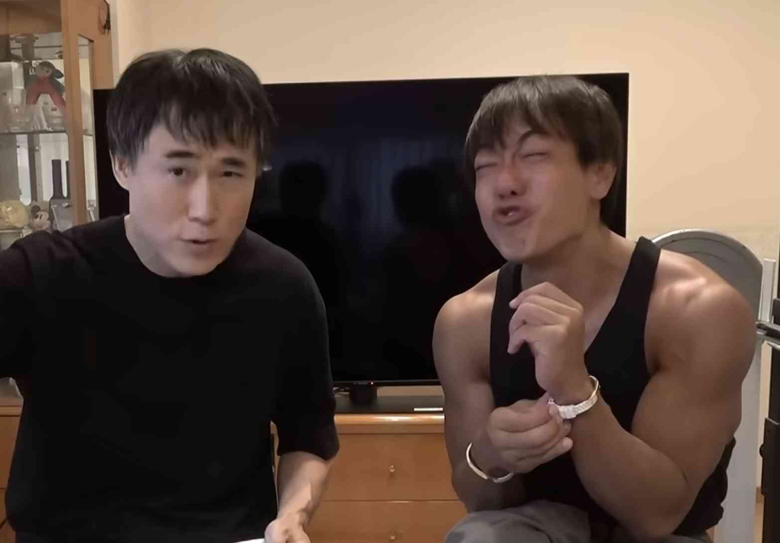 インスタ見る専の人、何見てますか