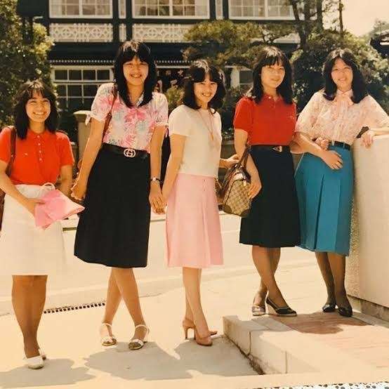 昭和や昔はカラフルだった?