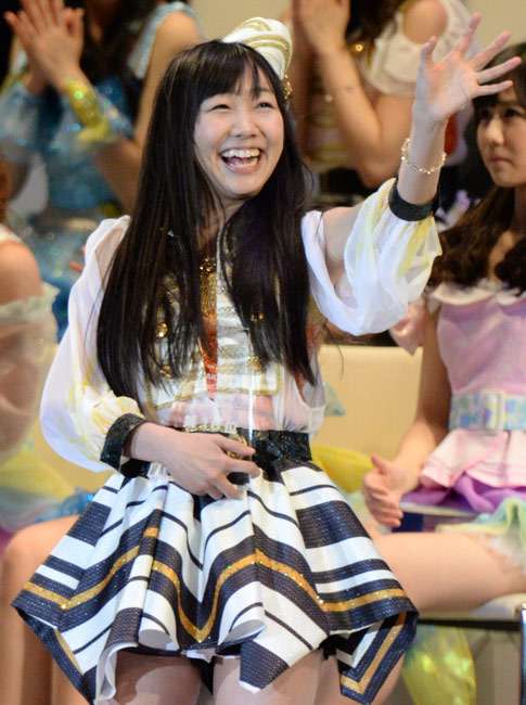電撃引退から6年…元AKB48渡辺麻友さん 現在32歳「まゆゆ、何してる?」TVにチラリ映り反響