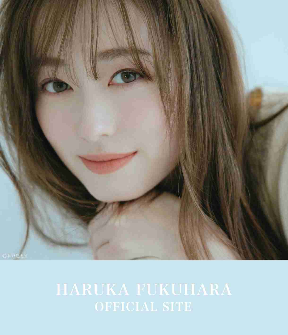 「1、2年スルーしていた」と知人証言、“ド真面目”な福原遥の心を動かした久保建英の“猛アタック”《左手薬指の指輪をにっこりアピール》