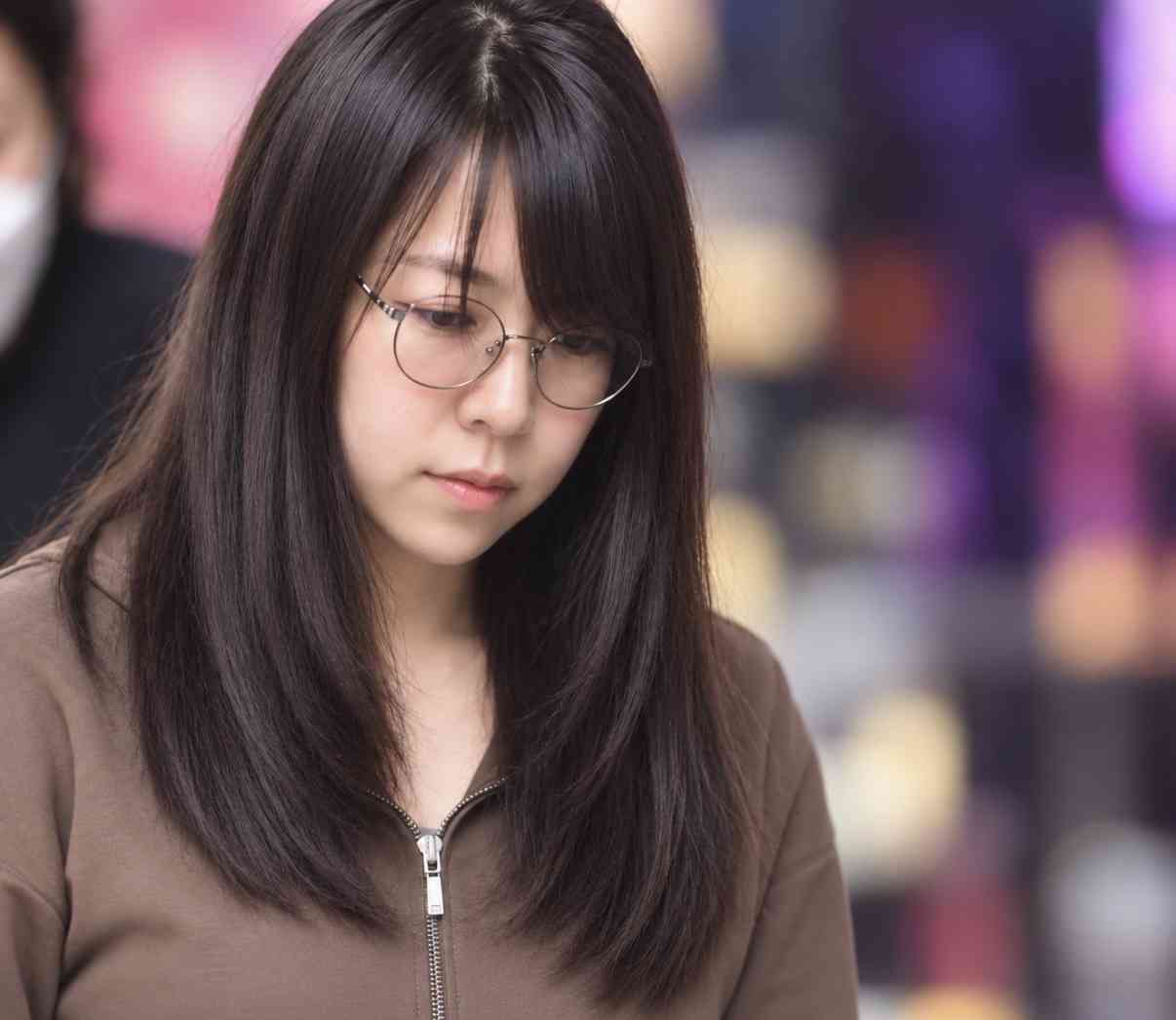 りりちゃんの再来か「いただきヨシコ」逮捕 ホスト通い36歳女、マッチングアプリで1300万円だまし取る