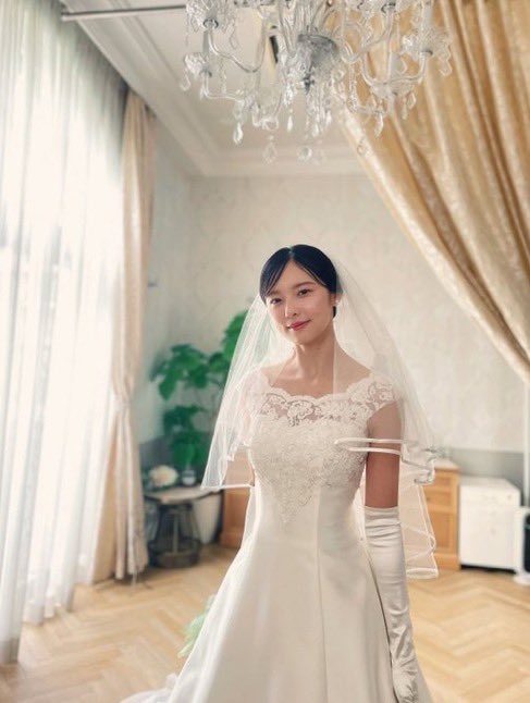 自分がバツイチで初婚と結婚した人はいますか？
