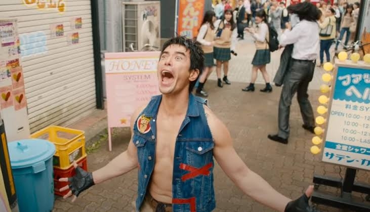 見たら誰？と言いたくなるような画像トピ
