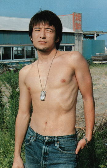 栗山千明に熱愛発覚！“ミスチル桜井和寿似”のイケメンデザイナーと同棲中