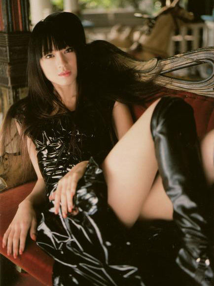 栗山千明に熱愛発覚！“ミスチル桜井和寿似”のイケメンデザイナーと同棲中