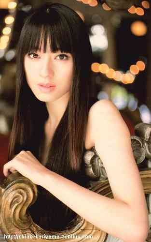 栗山千明に熱愛発覚！“ミスチル桜井和寿似”のイケメンデザイナーと同棲中