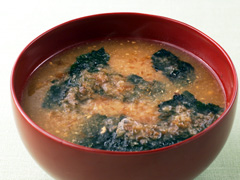 焼きのりと梅干しのみそ汁 : 料理・レシピ :料理家のレシピならミスビット