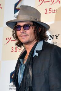 ジョニー・デップが同性愛者ハードと熱愛 - シネマニュース : nikkansports.com