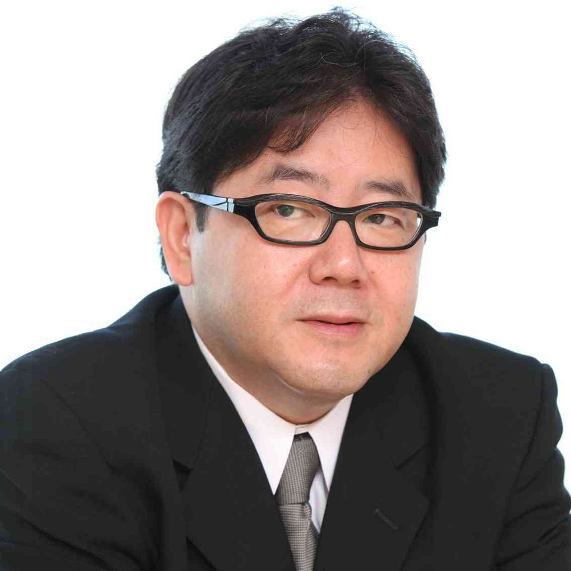 秋元康が「AKBを卒業する日」告白！　田原総一朗氏との対談で