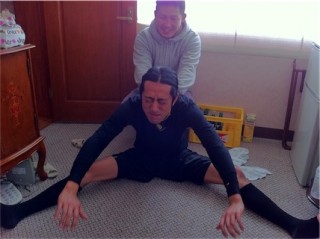 GACKT、年越しは仲間とゲレンデで雪まみれ「完全に部活」