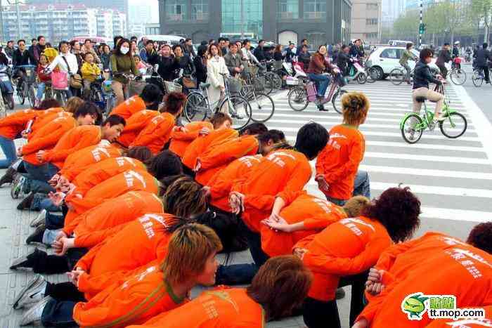 中国のブラック企業が凄まじ過ぎる！地獄のような社員教育