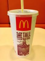 【中国】マクドナルド店員、コーラ中身に誤って洗剤！ 女性客が危篤状態に