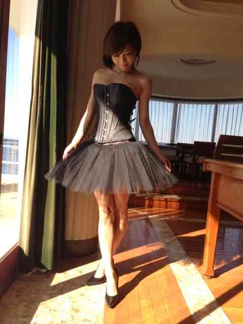 釈由美子の整形前ww