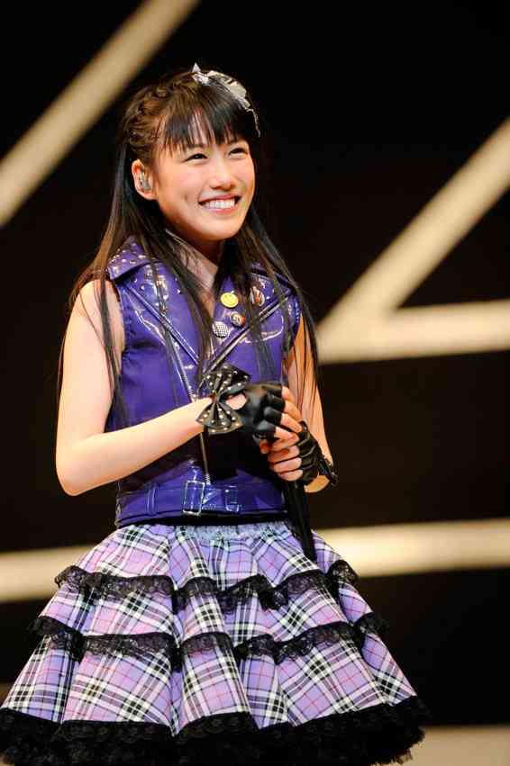 ももいろクローバーZ、AKB48に恐縮「すごい方々だから」