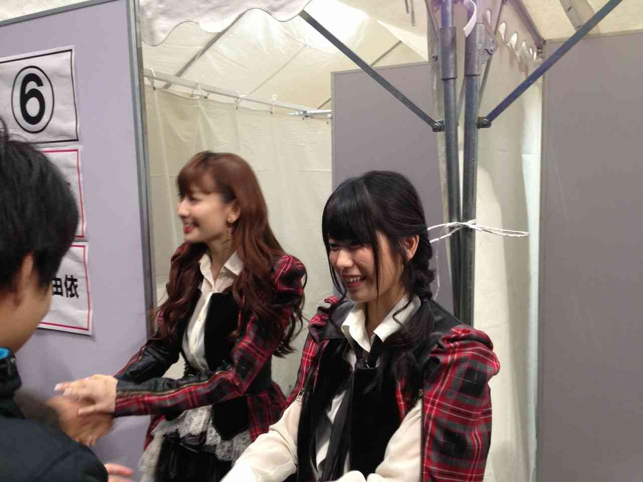 握手レーンのAKB48島崎遥香が酷すぎｗｗ