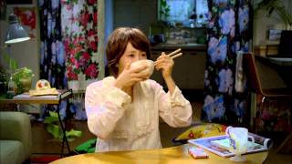 丸美屋 家族のお茶漬け「母からの荷物」前田敦子 - YouTube