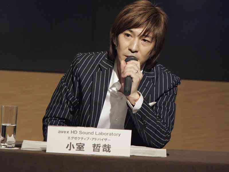 やしきたかじん、新曲は小室哲哉の曲　作詞は秋元康氏