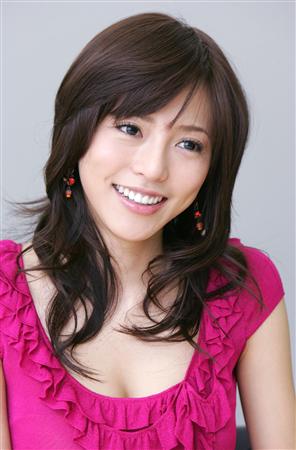 釈由美子、14年越しの挑戦　「小さな妖精おじさん」探しに奔走