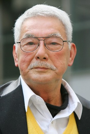 自宅焼失の宍戸錠「死んでも土地を息子にやるつもりない」