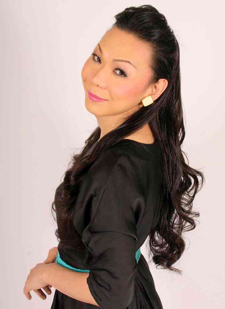 ミッツ・マングローブ、すっぴん披露！「イケメンすぎ」とファンも驚き