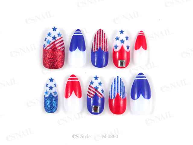 浜崎あゆみのネイルがさらに進化　製作過程を公開