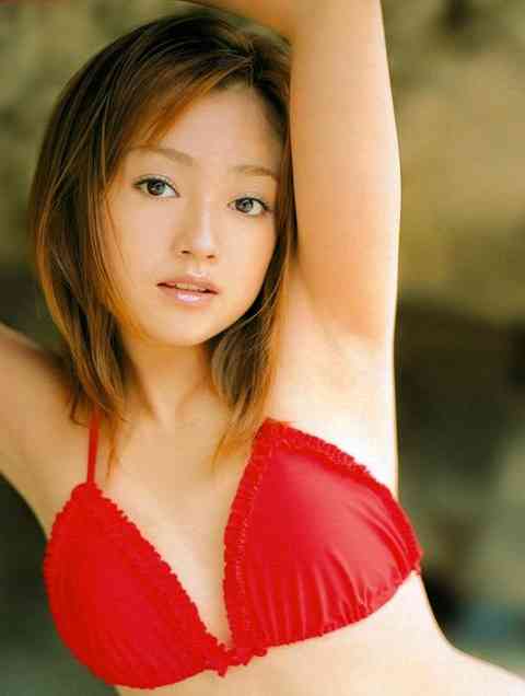 安達祐実が意外と巨乳な件