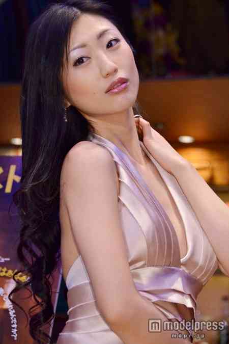 壇蜜、新宿で焼肉デート　今の恋愛を赤裸々に語る
