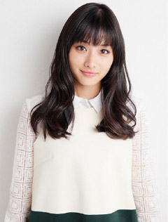 石原さとみ、モード誌で妖艶な表情が開花