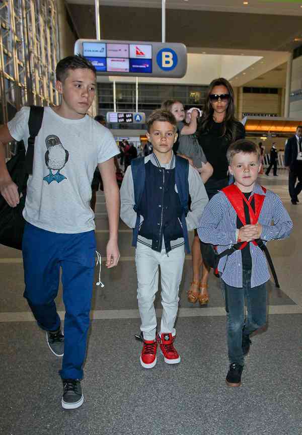 ベッカムの愛娘ハーパーちゃんが可愛すぎる( ´Д｀)=3