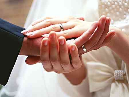 結婚式、素敵な余興や受けた出し物はありますか？