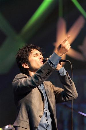 平井堅「やらせなし、操作なし、枕営業なし、ごり押しなし、バーターなしの純正な投票の結果です」日本武道館でKen's Bar開催