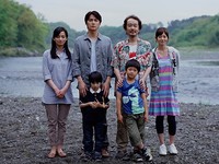 福山雅治が、是枝裕和監督の最新作「そして父になる」で初の父親役に挑戦