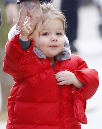 ベッカムの愛娘ハーパーちゃんが可愛すぎる( ´Д｀)=3