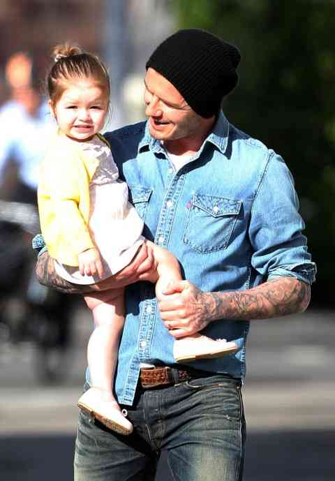 ベッカムの愛娘ハーパーちゃんが可愛すぎる( ´Д｀)=3