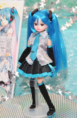 おもちゃショー2013：リカちゃんが「初音ミク」に変身！　7月13日発売 - MANTANWEB（まんたんウェブ）