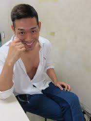 レイザーラモンHGがモデル業宣言！鍛えられた肉体をご覧ください