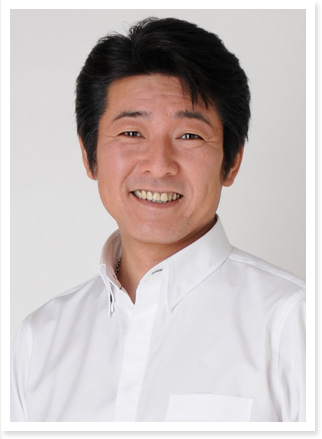 踏切でタクシーと電車接触 元「シブがき隊」の布川敏和さんらが軽傷