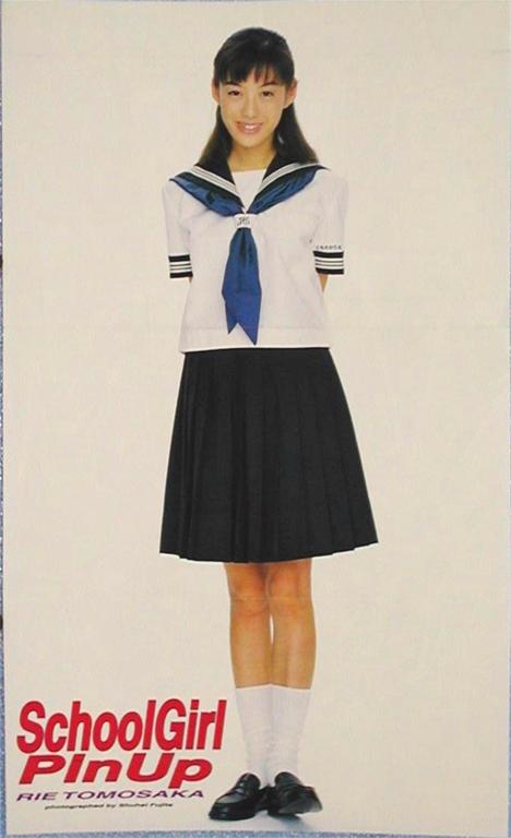ともさかりえ、スネオヘアーと濃密な2年