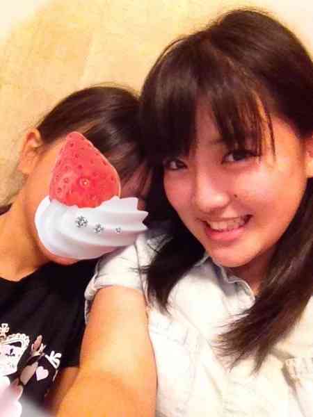 モーニング娘。ズッキこと鈴木香音の妹の顔の大きさｗｗ