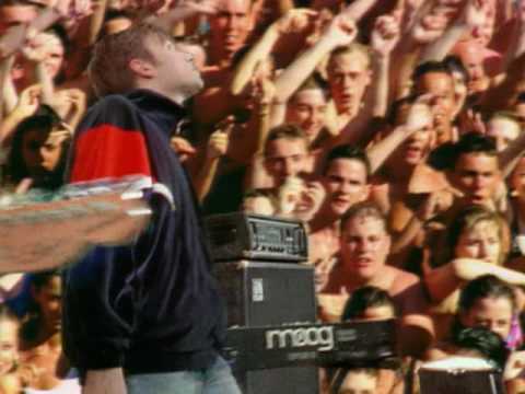Blur - Girls And Boys - YouTube