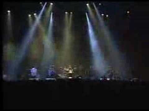 Oasis - helter skelter (live) - YouTube