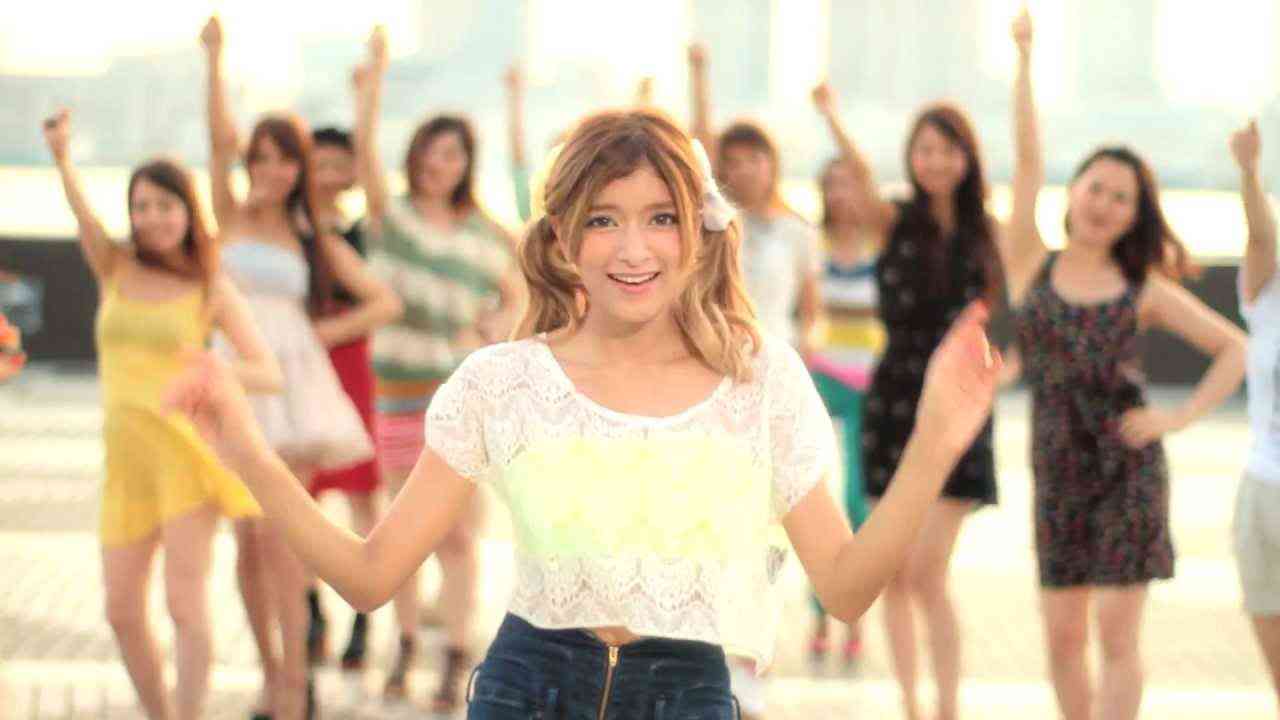 Rola（ローラ） "Call Me Maybe" from TOKYO - YouTube