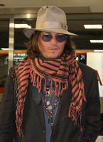 ジョニー・デップ　左目が「ほとんど見えない」状態だった （スポニチアネックス） - Yahoo!ニュース