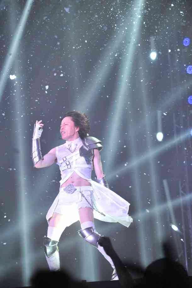 西川貴教、吹雪のなか熱唱で思わぬ代償「火傷した」