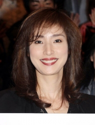 舞台降板後、始めて姿を見せた天海祐希が…(´；ω；｀)
