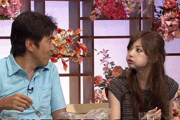 北川景子、すっぴんで美くびれ披露「ありのままの姿を撮っていただいた」