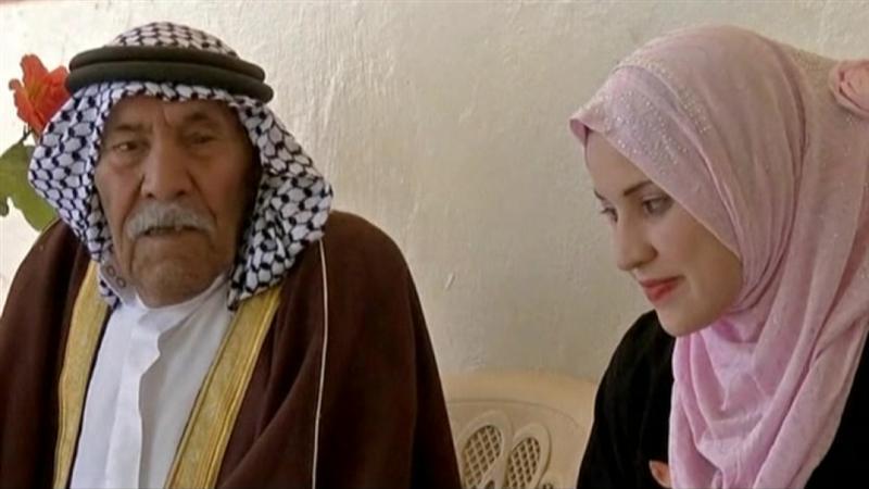 イラクで「超」年の差夫婦誕生、92歳男性の花嫁は22歳