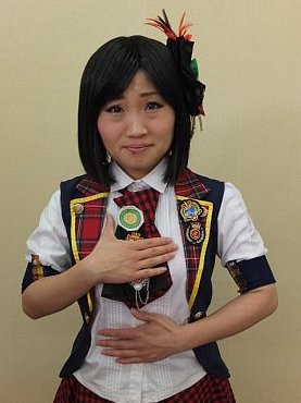女優・前田敦子、特製ポケモンバースデーケーキに感激！