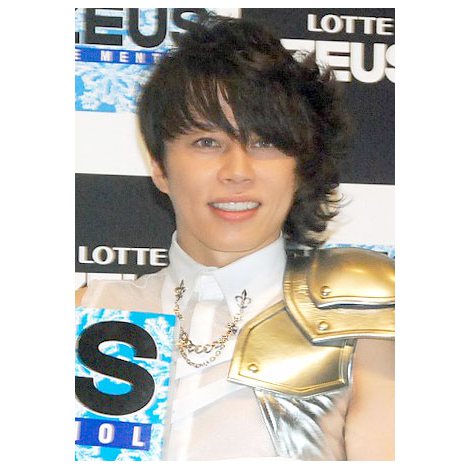 西川貴教、吹雪のなか熱唱で思わぬ代償「火傷した」