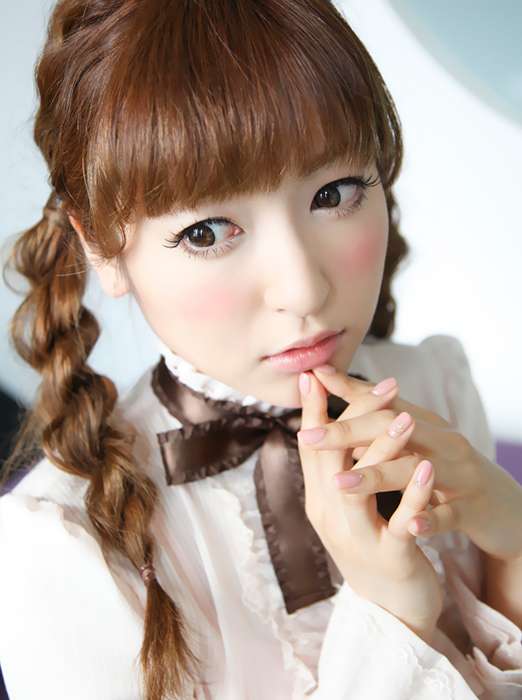 引退を考えていた神田沙也加、母・聖子の提案でファンミーティングを開催